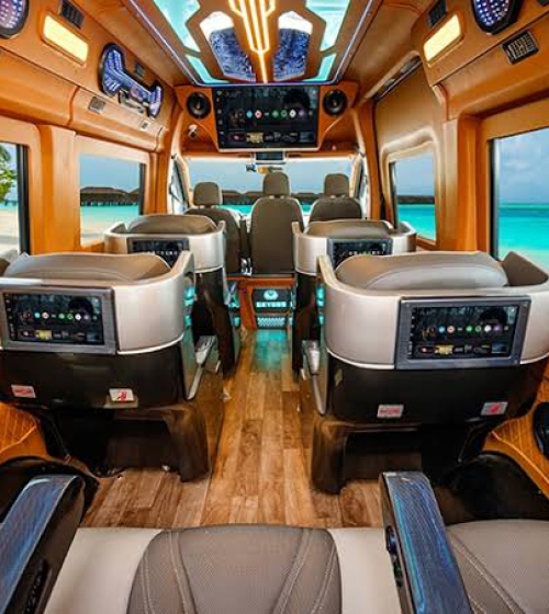 THUÊ XE LIMOUSINE DU LỊCH CAO CẤP TẠI TP.HCM: TRẢI NGHIỆM ĐẲNG CẤP 5 SAO